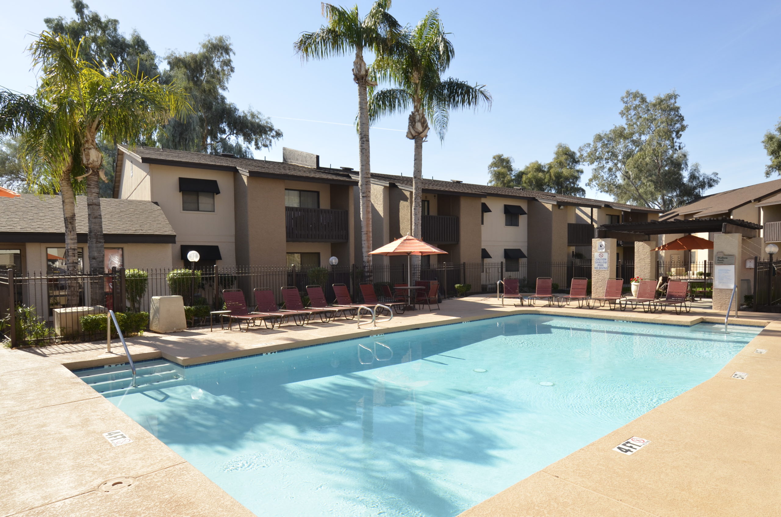 Park Ridge Apartment Complex in Phoenix, AZ